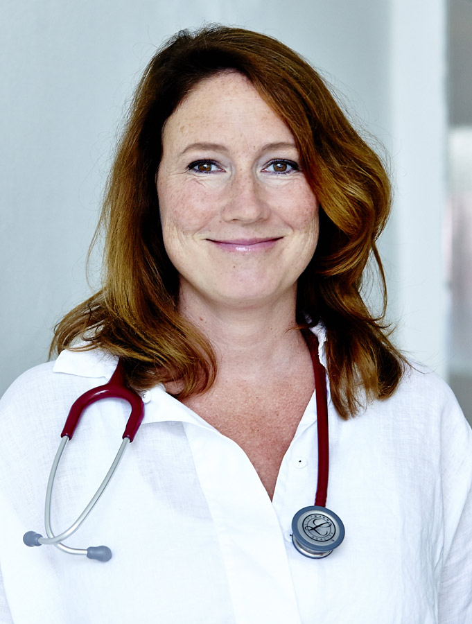 Dr. Astrid Behrens